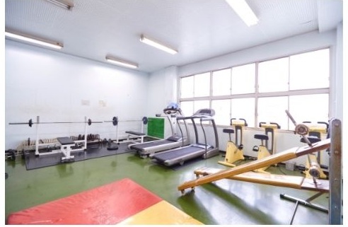 大阪チタニウムテクノロジーズのトレーニングルーム