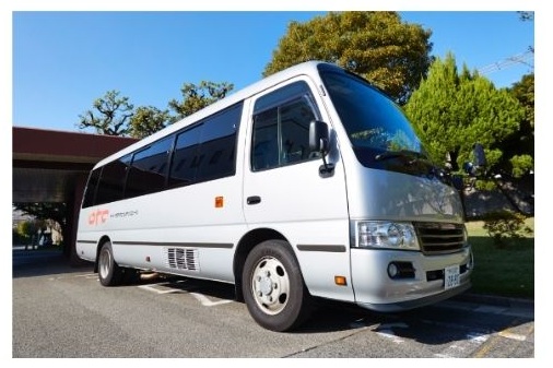 大阪チタニウムテクノロジーズのシャトルバス